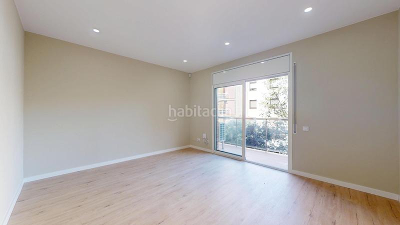 Foto 08199a63-b158-49cd-bf72-5d5aed648633. Appartement dans El Camp de l´Arpa del Clot Barcelona