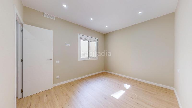 Foto 144c9c39-13c9-4288-a25f-722c43e5541b. Appartement dans El Camp de l´Arpa del Clot Barcelona