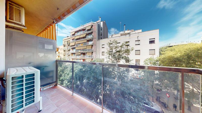 Foto 2d30c50e-cc6a-41e7-bdcd-509731399903. Appartement dans El Camp de l´Arpa del Clot Barcelona