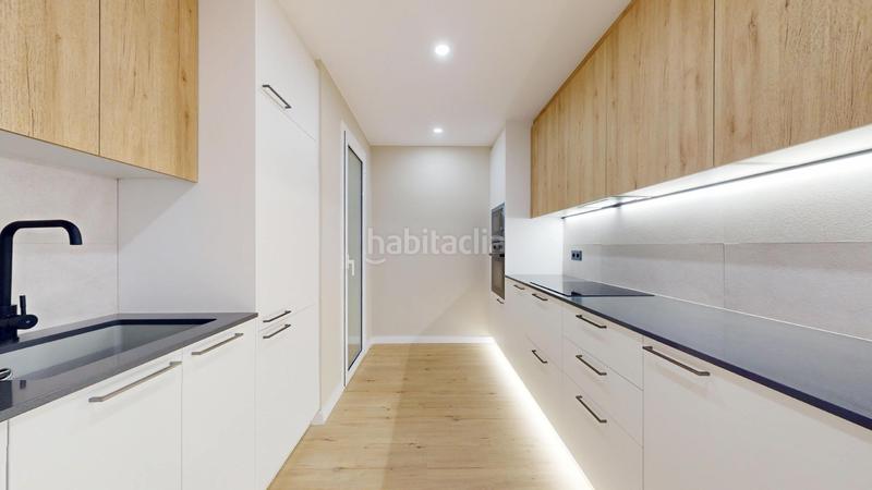 Foto 77231418-faef-4229-a6df-a60caf2a9b2a. Appartement dans El Camp de l´Arpa del Clot Barcelona