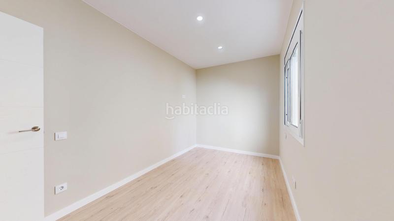 Foto b37efddc-33dc-424b-8c39-81920e7b754b. Appartement dans El Camp de l´Arpa del Clot Barcelona