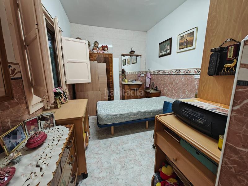 Foto 27cba5cf-3c12-4549-8401-c7dabfdb66e0. Chalet al lado de plaza cataluña en Vinyets-Molí Vell Sant Boi de Llobregat