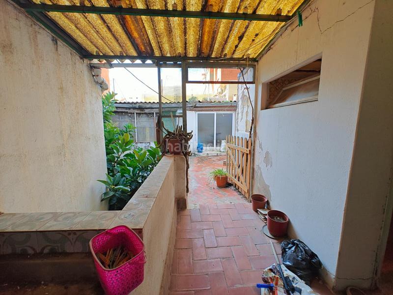 Foto 5a652283-59c7-4eef-a0f8-e90cc5b82f68. Chalet al lado de plaza cataluña en Vinyets-Molí Vell Sant Boi de Llobregat