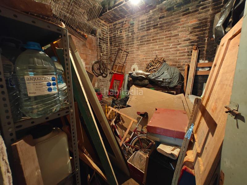 Foto 6e7d6038-ba97-450c-b8cb-2e356c4a4b2f. Chalet al lado de plaza cataluña en Vinyets-Molí Vell Sant Boi de Llobregat