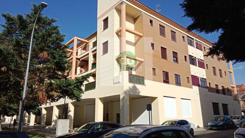 Foto a71fb801-a20e-49f3-ba56-94a0bc9e8550. Àtic amb calefacció aparcament a Ciudad Jardín Badajoz