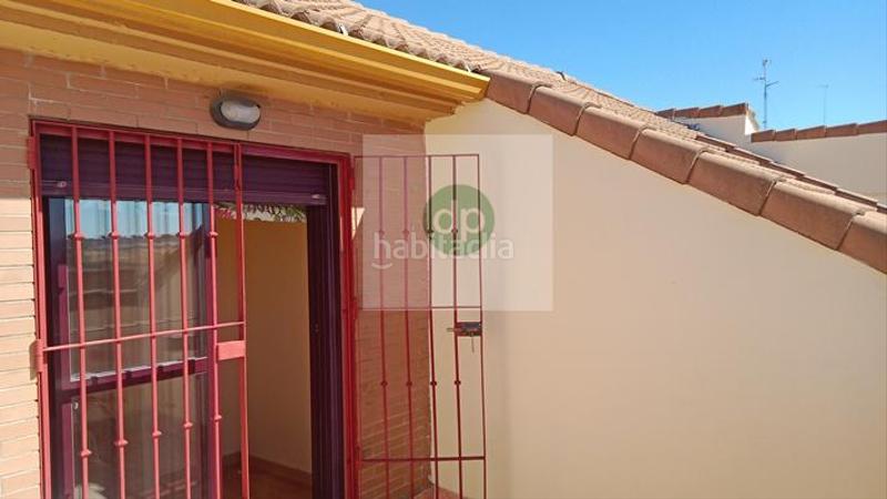 Foto b11a57a1-847e-43bc-8c90-d8703a44af92. Àtic amb calefacció aparcament a Ciudad Jardín Badajoz