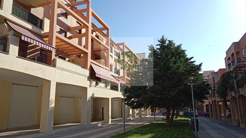 Foto bdf7d52a-614c-41e7-a216-72027e68ab54. Àtic amb calefacció aparcament a Ciudad Jardín Badajoz