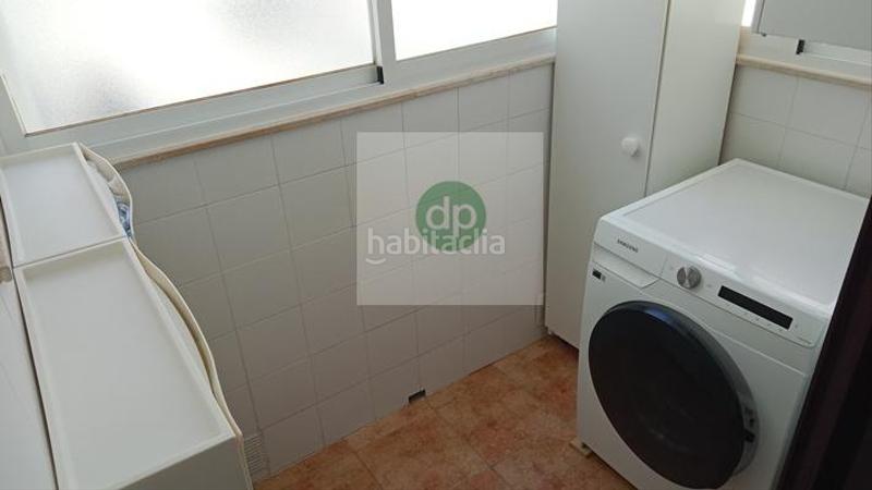 Foto c0c73f05-e167-44b7-b354-3026153c74c0. Àtic amb calefacció aparcament a Ciudad Jardín Badajoz