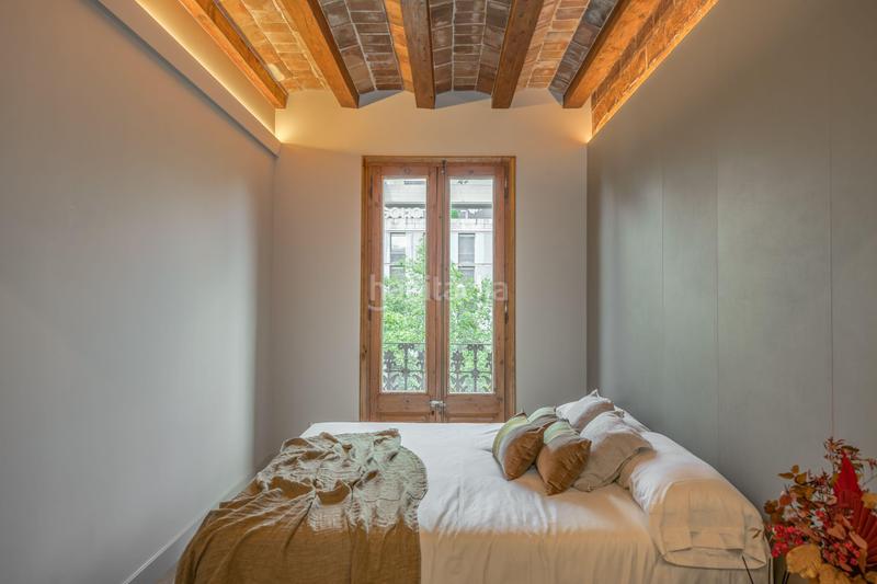 Foto 4c26f720-3f0e-43f4-9c3b-82a431fa9ac2. Etagenwohnung in Sant Antoni Barcelona