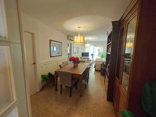 Duplex à Vinyets-Molí Vell. Cerca de plaza catalunya