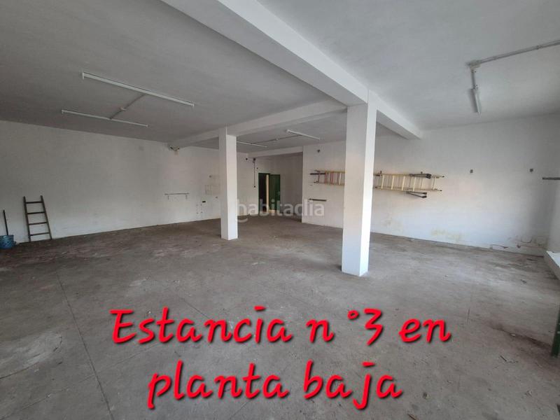 Foto d663f57f-3e42-4839-88d6-089b1fbbc0b3. Casa pareada casa adosada local y vivienda zona aytoderrocat en Petrer