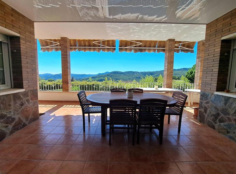 Foto 27c9a911-f074-4b1f-bf31-2ab209778094. Chalet avec chauffage parking piscine dans Pallejà