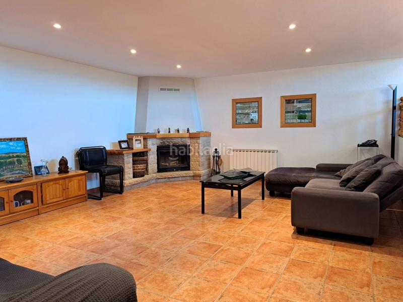 Foto 594b3bca-4eaf-4a9d-ada8-2f9c242cd962. Chalet avec chauffage parking piscine dans Pallejà