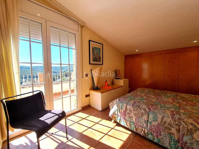 Foto c2b899ac-6a2a-4759-bd09-b56c2d6f2218. Chalet avec chauffage parking piscine dans Pallejà