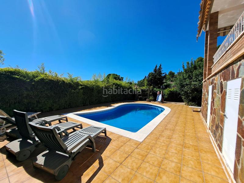 Foto fed0c23d-d715-4543-ad5d-4179e0eb3eac. Chalet avec chauffage parking piscine dans Pallejà