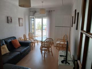 Appartement à Núcleo urbano. Ubicado cerca del puente de la concordia.