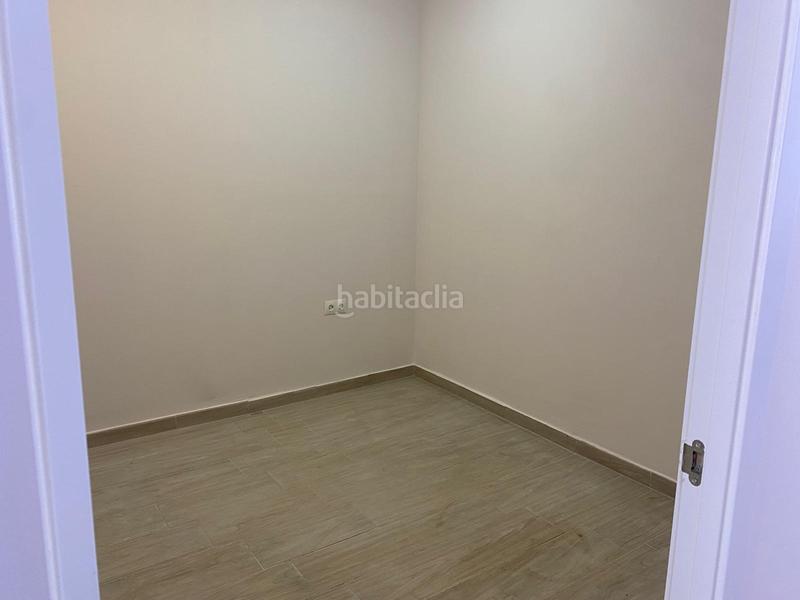 Foto e3de2dd7-a7cb-4bcd-89ec-7f9f09651b91. Lloguer local comercial a Villanueva de la Cañada Villanueva de la Cañada