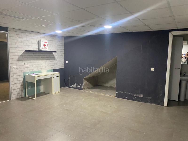 Foto 4a6b75dd-13a5-4599-86d7-0c889a8a728d. Location local commercial dans Sevilla la Nueva