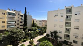 Appartement à Arroyo de la Miel. En el centro de arroyo de la miel, frente a el tren