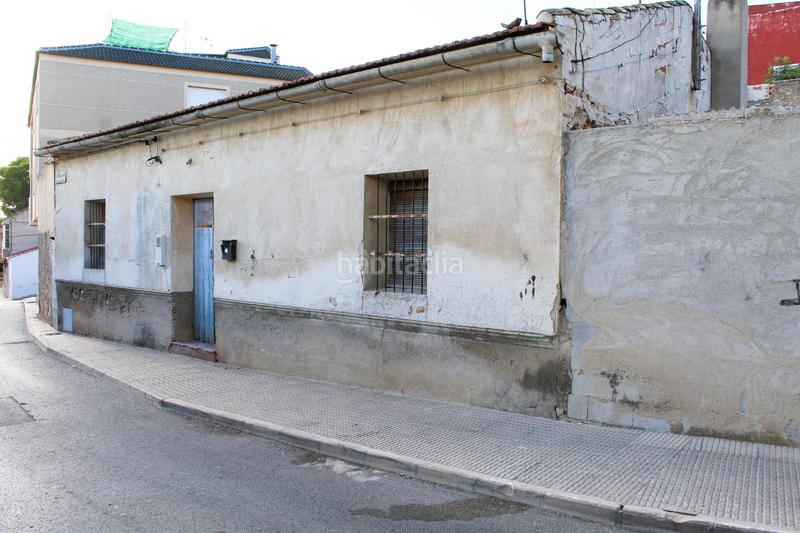Foto 49e55984-7151-4a15-b932-0e886e518418. Casa pareada en pleno centro en Bigastro