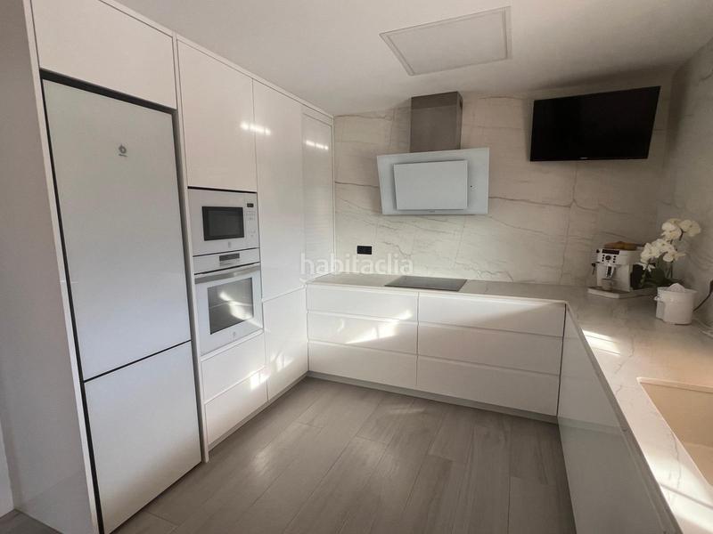 Foto 40885404-06ec-4bd3-9dd3-da51698ba406. Chalet con riscaldamento parcheggio piscina in Piera