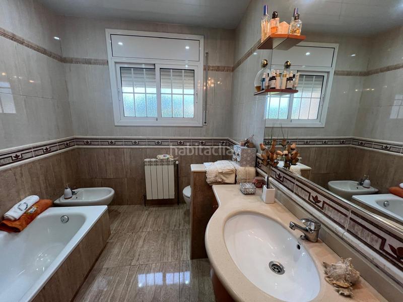 Foto 82119ac3-a772-441f-bfee-31ddcfad5052. Chalet con riscaldamento parcheggio piscina in Piera