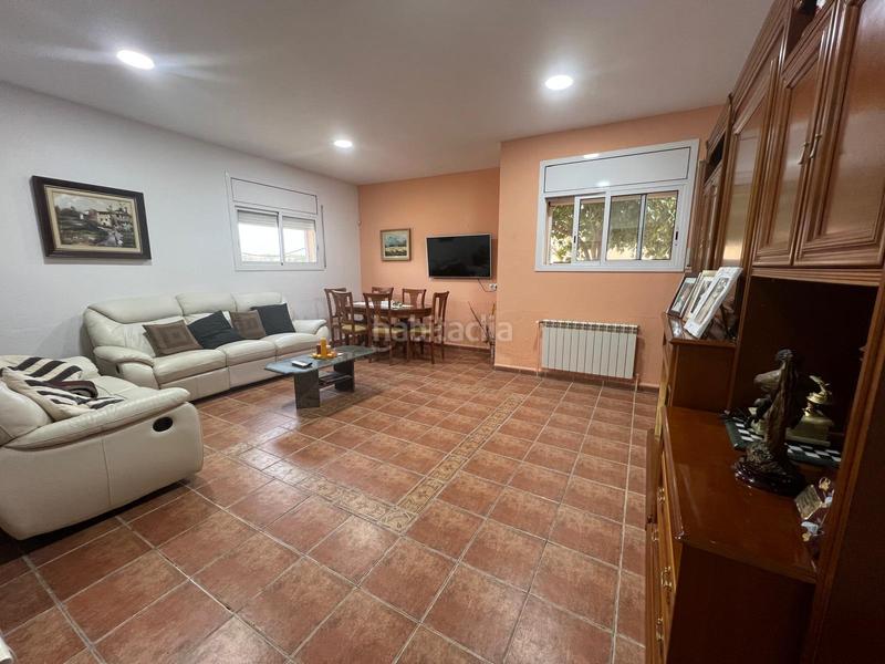 Foto ce5f2bb0-45ae-4f6c-a60d-a0ef692b3c61. Chalet con riscaldamento parcheggio piscina in Piera