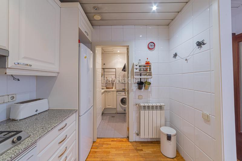 Foto 1ab06098-ecc9-4fdc-ae9c-63a728cbfd9b. Etagenwohnung mit heizung in Raval Barcelona