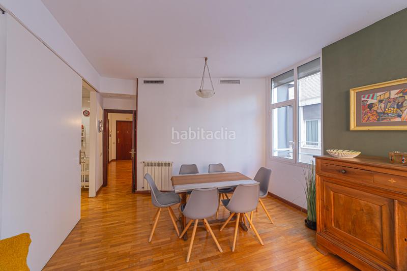 Foto 354bd3d1-c326-4ff6-b188-06e128f52df7. Etagenwohnung mit heizung in Raval Barcelona