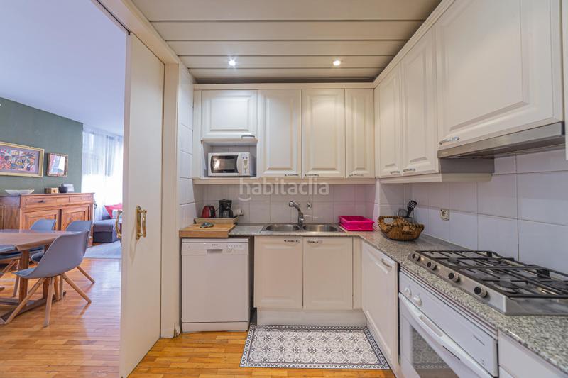 Foto 3acdc88a-fa19-49dd-8984-9211f9079ca0. Etagenwohnung mit heizung in Raval Barcelona