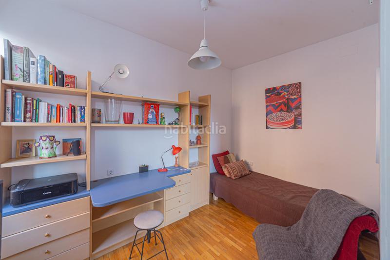 Foto e5bc9fe7-e1e3-428e-806c-1e6c878b6325. Etagenwohnung mit heizung in Raval Barcelona