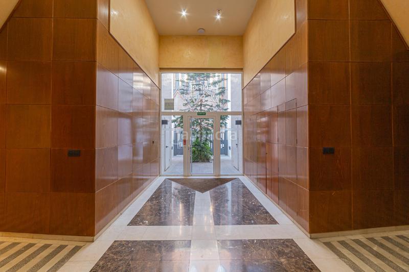 Foto f5157f64-74ca-44c9-b1c3-7b17145f5cb6. Etagenwohnung mit heizung in Raval Barcelona