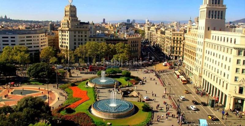 Foto 093d5a4c-a868-42e7-b973-cb8df3662c84. Piso al lado de plaza catalunya en Dreta de l´Eixample Barcelona