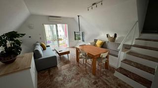 Location Appartement à Loma de los Riscos. Cerca del centro de torremolinos y del cercanías.