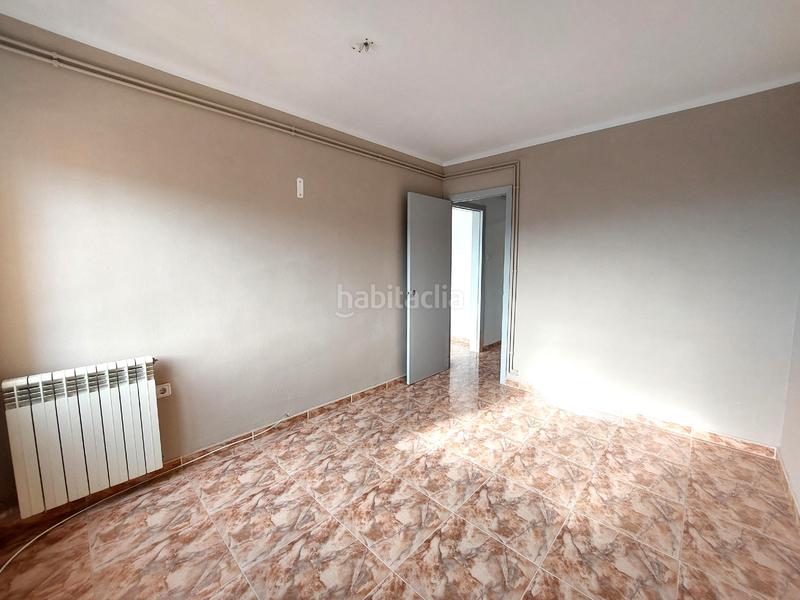 Foto 399e029a-5b08-4b8d-bbbe-cfe2deae83f4. Etagenwohnung mit heizung in Olesa de Montserrat