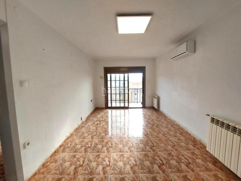 Foto 81b52dc5-3686-41a2-b0bb-f7ba53d8bc28. Etagenwohnung mit heizung in Olesa de Montserrat