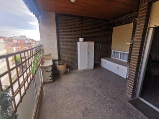 Apartament a Centro. Junto a la posada del rosario con amplio balcón