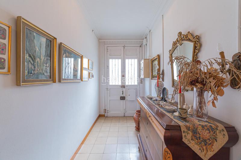 Foto 0538de5c-d4ec-427c-aa90-f9149f2fe22e. Casa pareada canigóavenida campoamor en Horta Barcelona