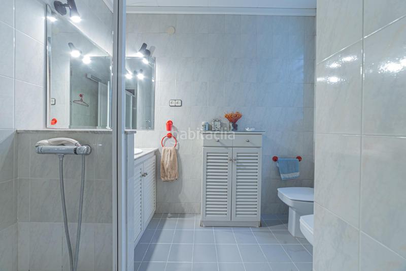 Foto 470123ee-4d93-4c10-a6d3-7f83e2fd5ded. Casa pareada canigóavenida campoamor en Horta Barcelona