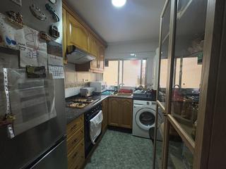Appartement à Els Orriols. Próxima al centro comercial arena