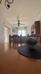 Apartament a Puerto de Garrucha. En calle buenavista, en casco urbano del pueblo.