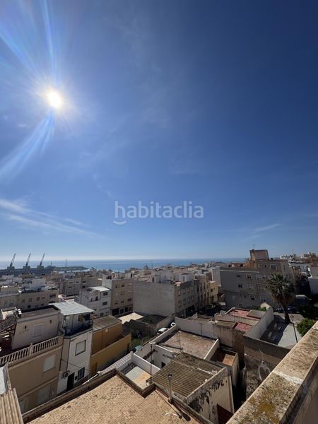 Foto 522768c6-96b9-44b1-a1d4-d2f12d808ab3. Apartament amb calefacció aparcament a puerto de Garrucha Garrucha