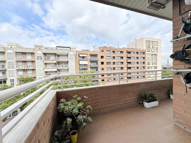 Foto 12b8009e-546b-4013-ba4b-db36841b12ad. Appartamento con riscaldamento parcheggio in Eixample Sabadell