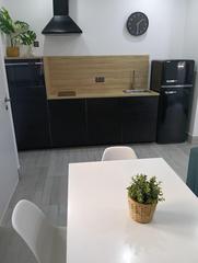 Piso en Centro-Calzada-Cabo Noval. Ubicado a 200 metros mercado de abastos y plaza cabildo