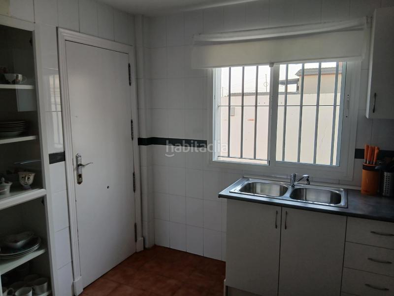 Foto 3ba9f21c-1fa0-4cb3-9c32-71858f2fa17b. Chalet avec parking dans Monteolivete-Camino Sevilla Sanlúcar de Barrameda