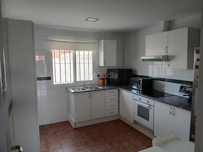 Foto 57fd0ec7-f397-4f9d-8f6c-cf3fa1c6925a. Chalet avec parking dans Monteolivete-Camino Sevilla Sanlúcar de Barrameda