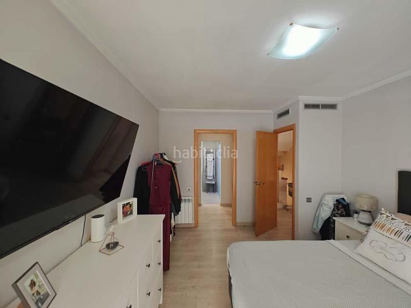 Foto 4f4791cd-acc4-46f4-bb46-b699fd76e477. Zweistöckige wohnung mit parking in Marianao Sant Boi de Llobregat