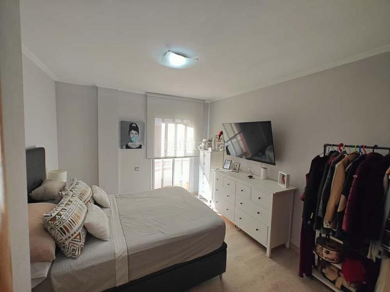 Foto 5360f841-f2b6-499a-906a-e8b0ecfcba58. Zweistöckige wohnung mit parking in Marianao Sant Boi de Llobregat