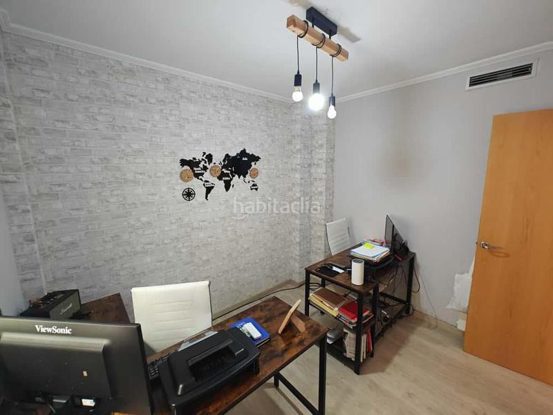 Foto 5f5a5ffd-1c89-4710-8a0a-9d8bf268b1f6. Zweistöckige wohnung mit parking in Marianao Sant Boi de Llobregat