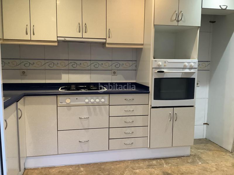 Foto c105a767-b6b8-46bb-9e4a-7a8e4d30cfc0. Maison jumelée dans Centre Masnou (El)